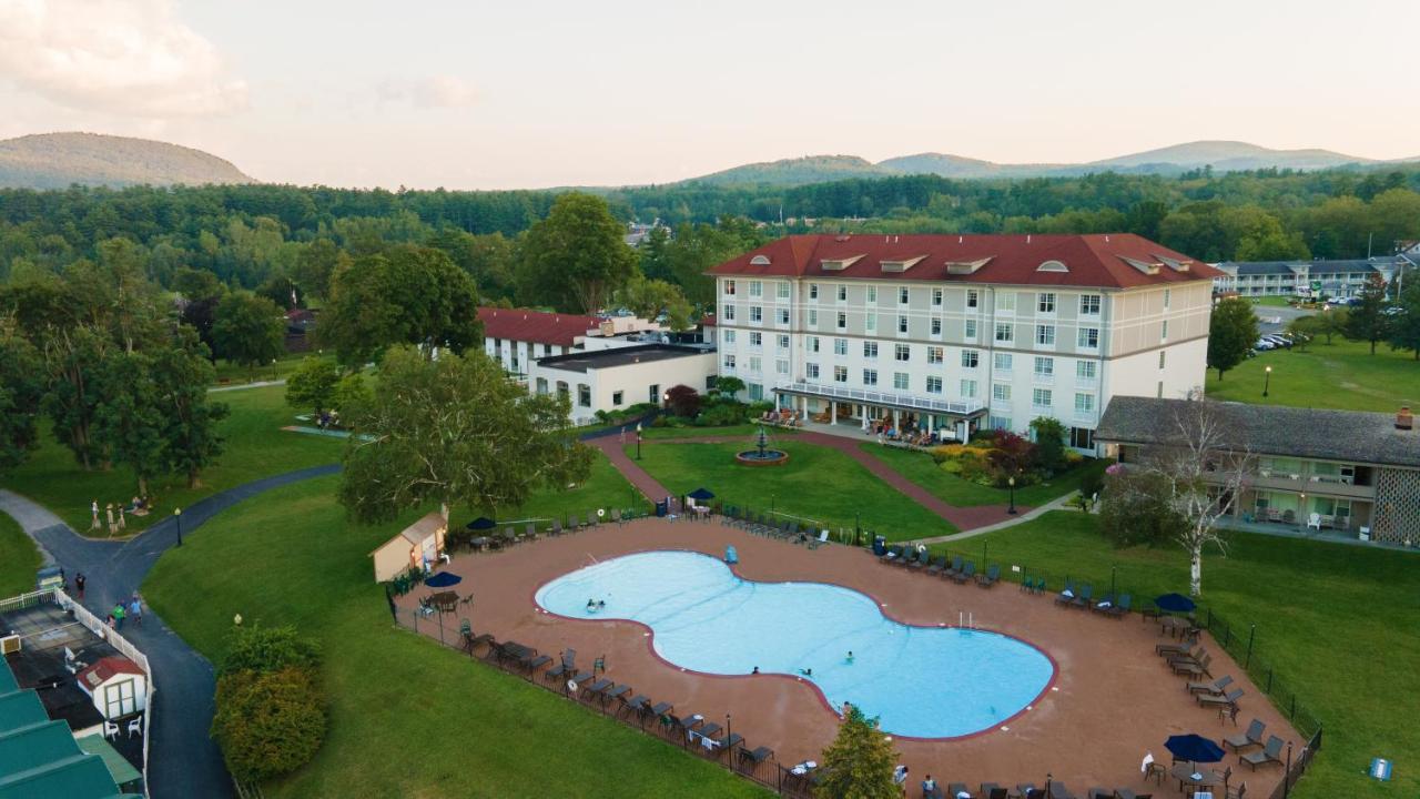 Fort William Henry Hotel 레이크 헤오르헤 외부 사진